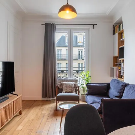 Apartment Charming 1bd Apartmentguy Moquet
